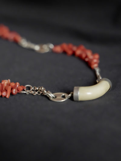 Jarow_coral_bone_necklace_2